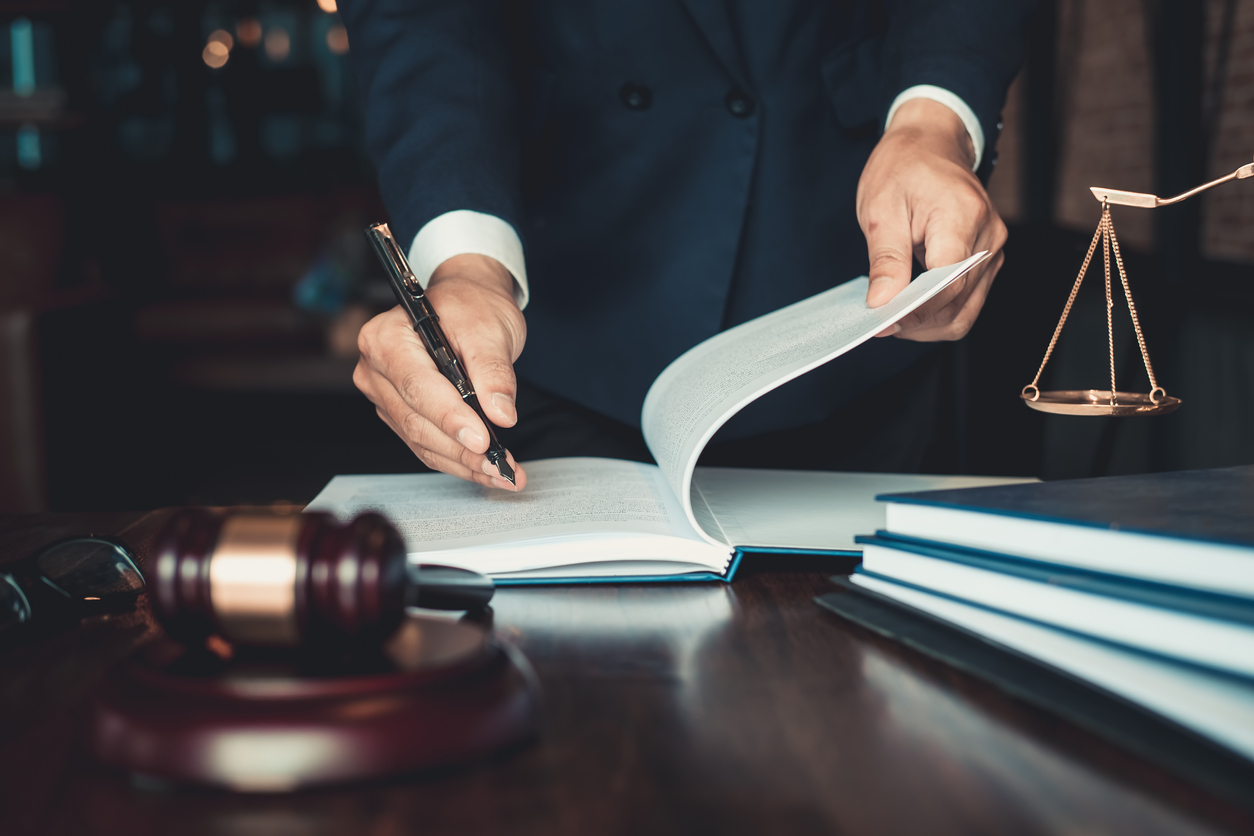 Attorneys Answer: When Do You Nexed to Hire a Car Accident Lawyer?